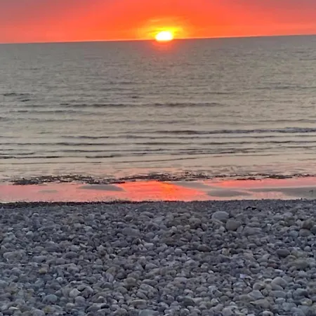 Quiet House, Cayeux-sur-mer, Baie De Somme بيت للعطل